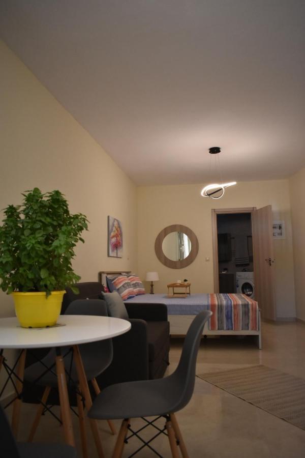 Domenica Studios 2 Thessaloníki Luaran gambar