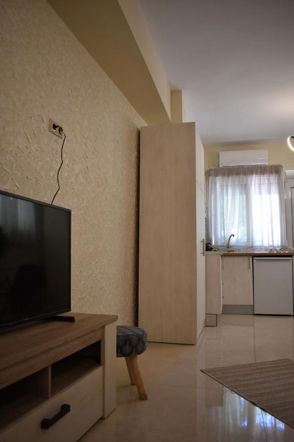 Domenica Studios 2 Thessaloníki Luaran gambar