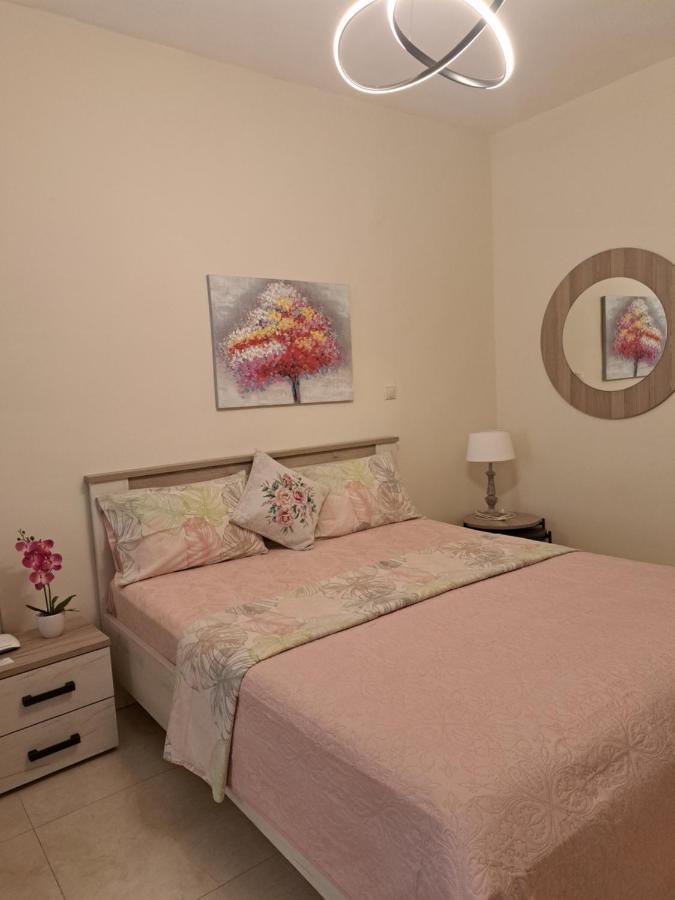 Domenica Studios 2 Thessaloníki Luaran gambar